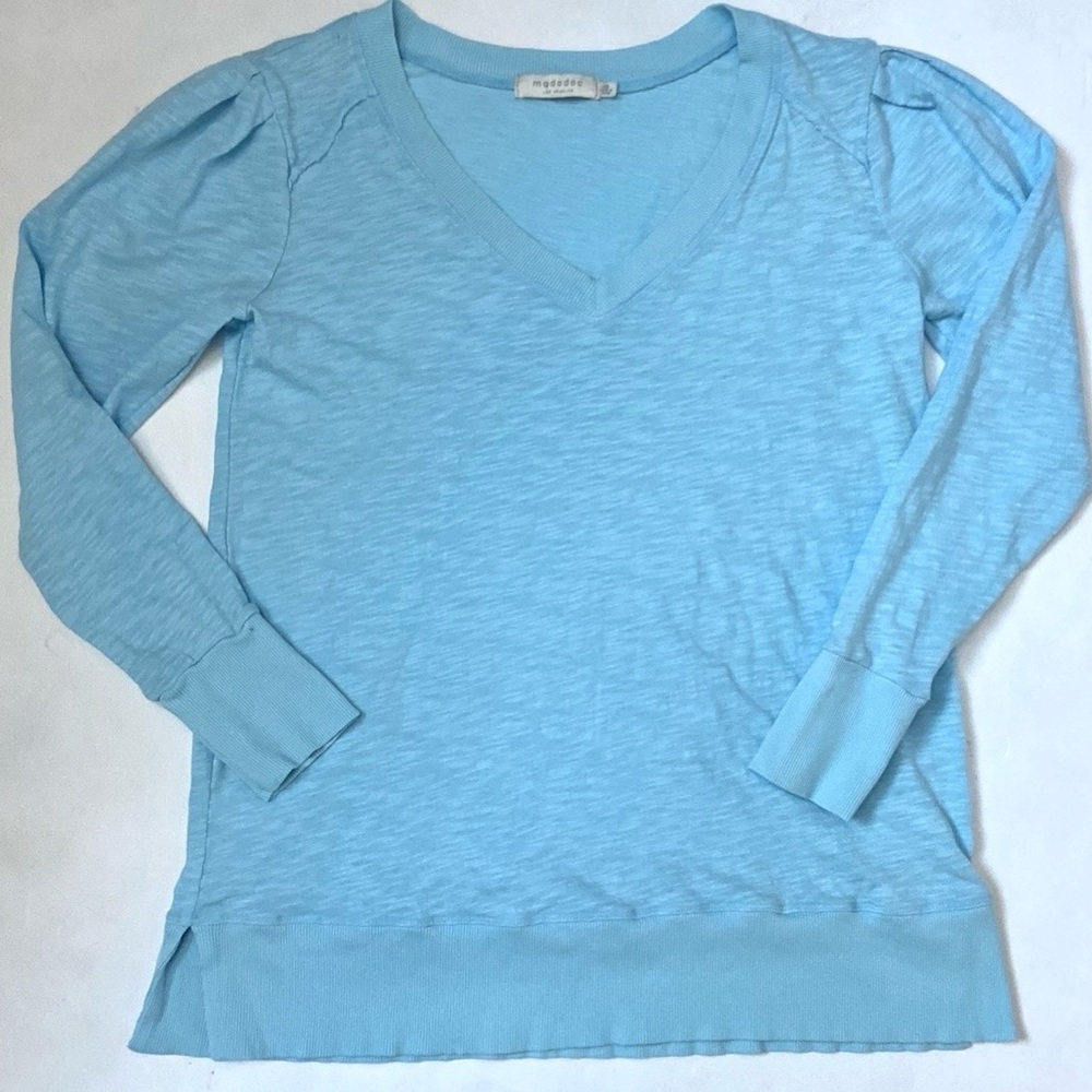 Mododoc V-Neck Sweater - Picture 2 of 16